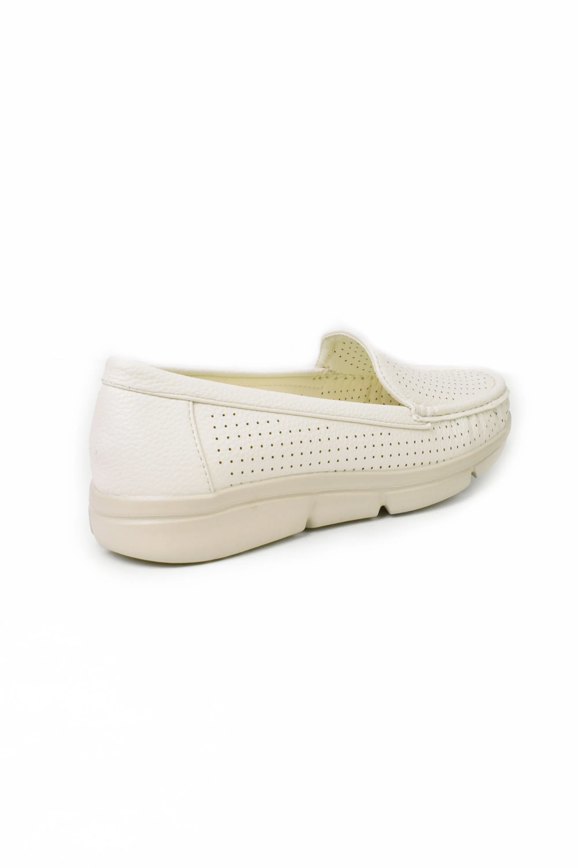 01-4811 Flat Moccasin