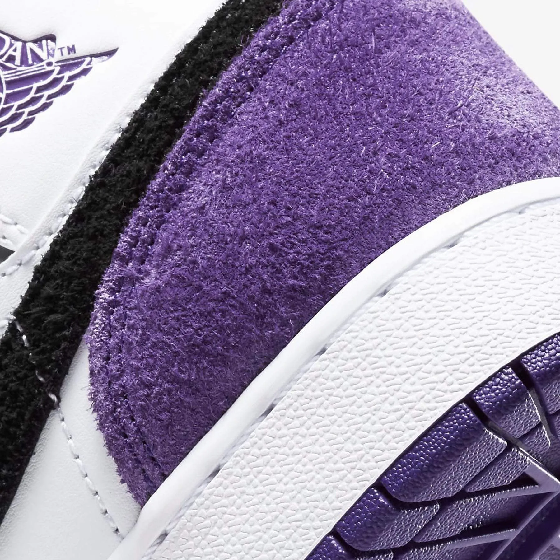 Air Jordan 1 Mid SE GS 'Varsity Purple'