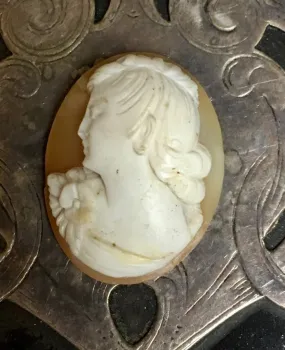 Antique Unset Cameo Hand-Carved Shell