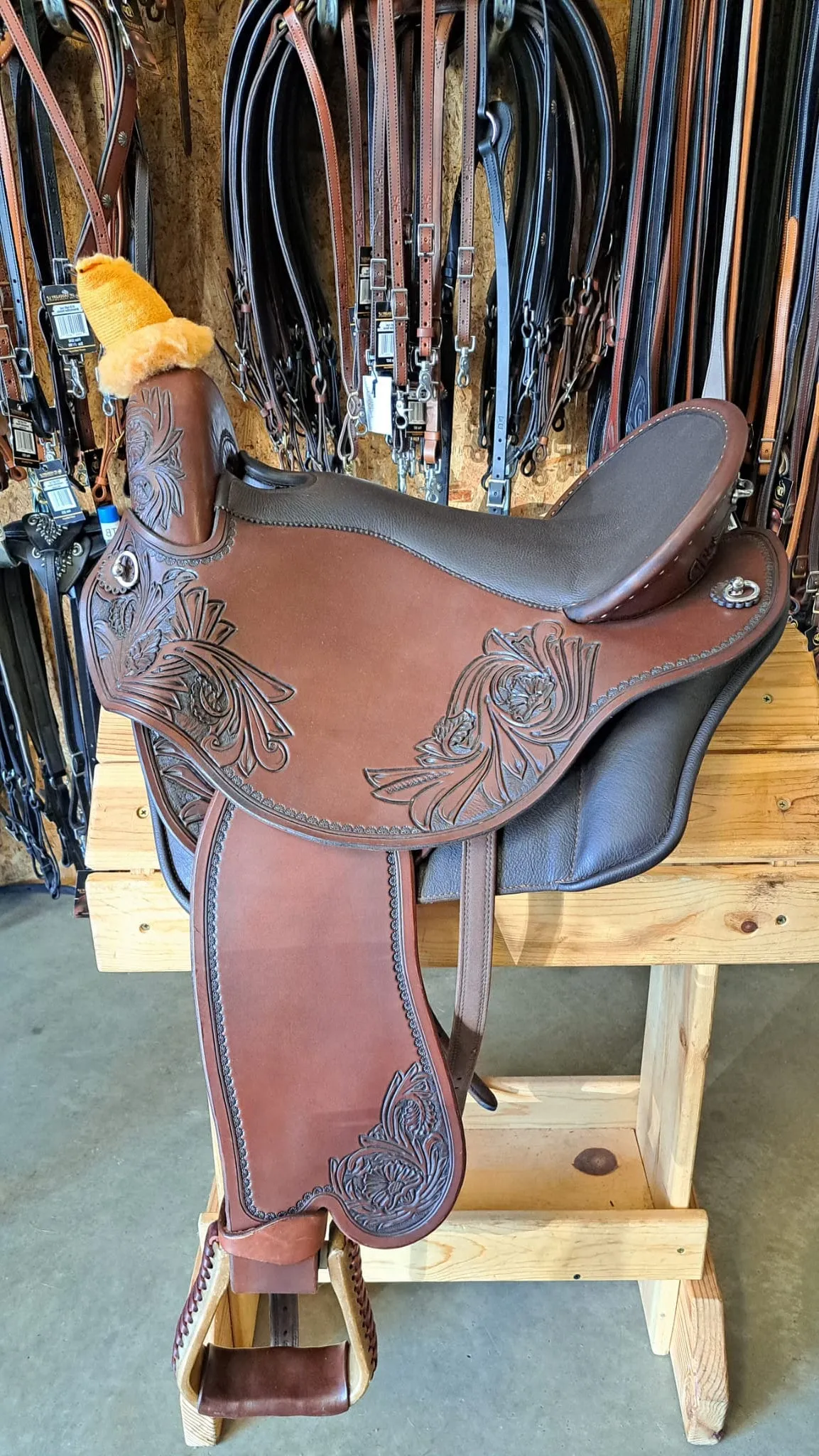 DP Saddlery Quantum Western 7485