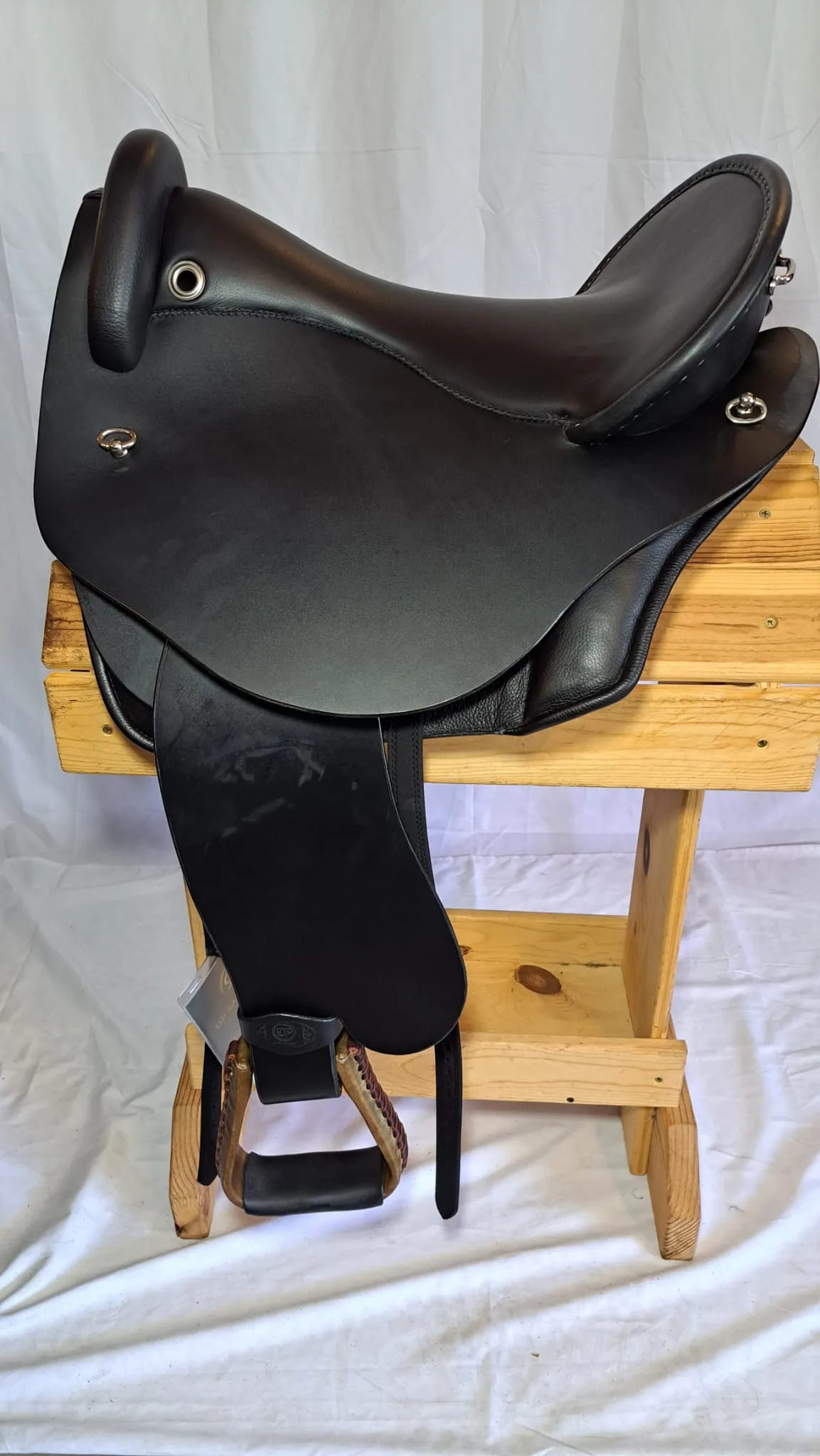 DP Saddlery Quantum with Fenders 7244