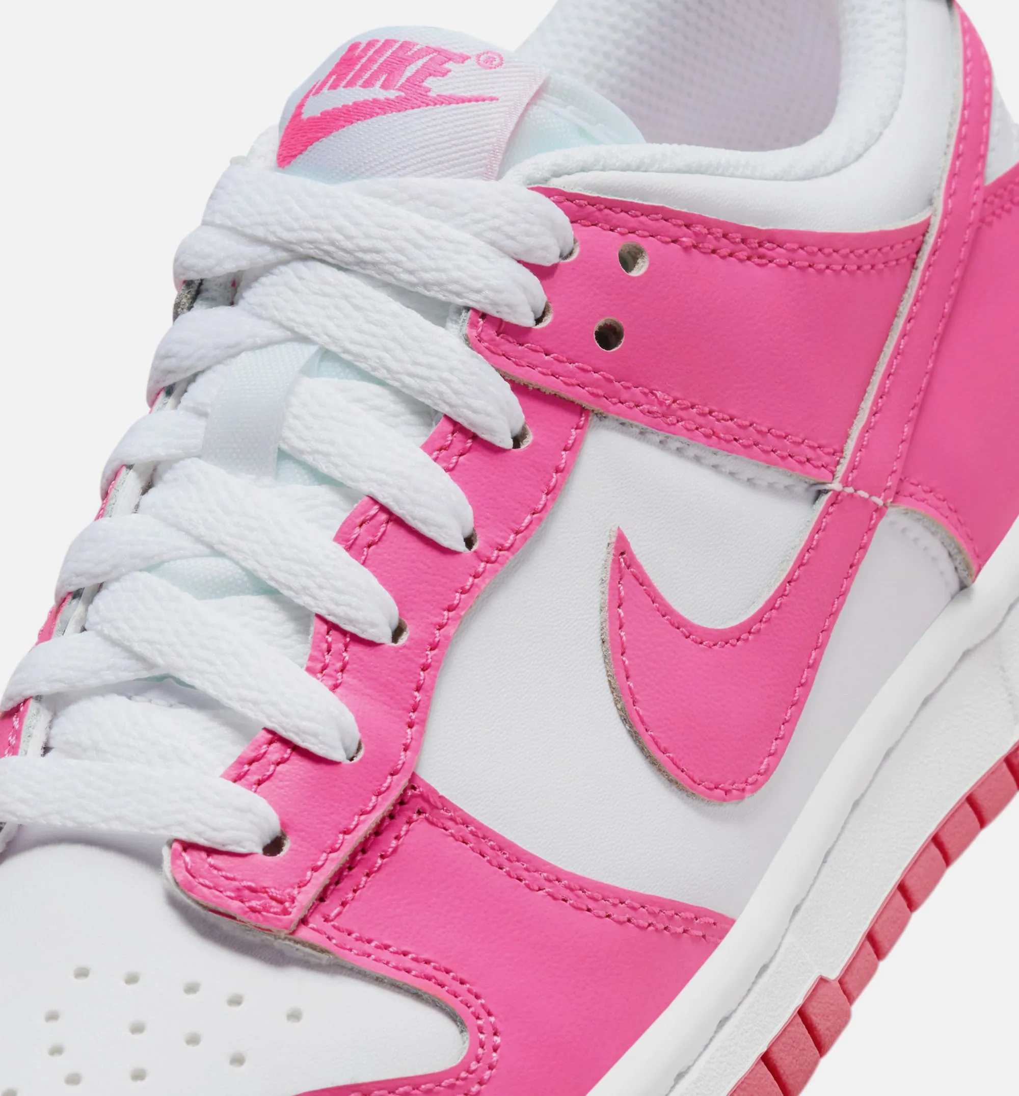 Dunk Low Laser Fushsia Grade School Lifestyle Shoe - White/Laser Fuchsia