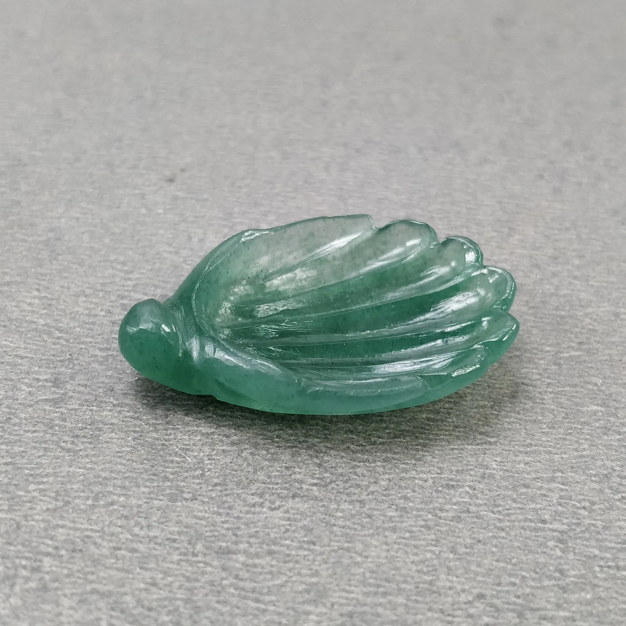 Green QUARTZITE Gemstone Carving : 12.65cts Natural Untreated Unheated Quartzite Hand Carved SEA SHELL 29.5*19mm