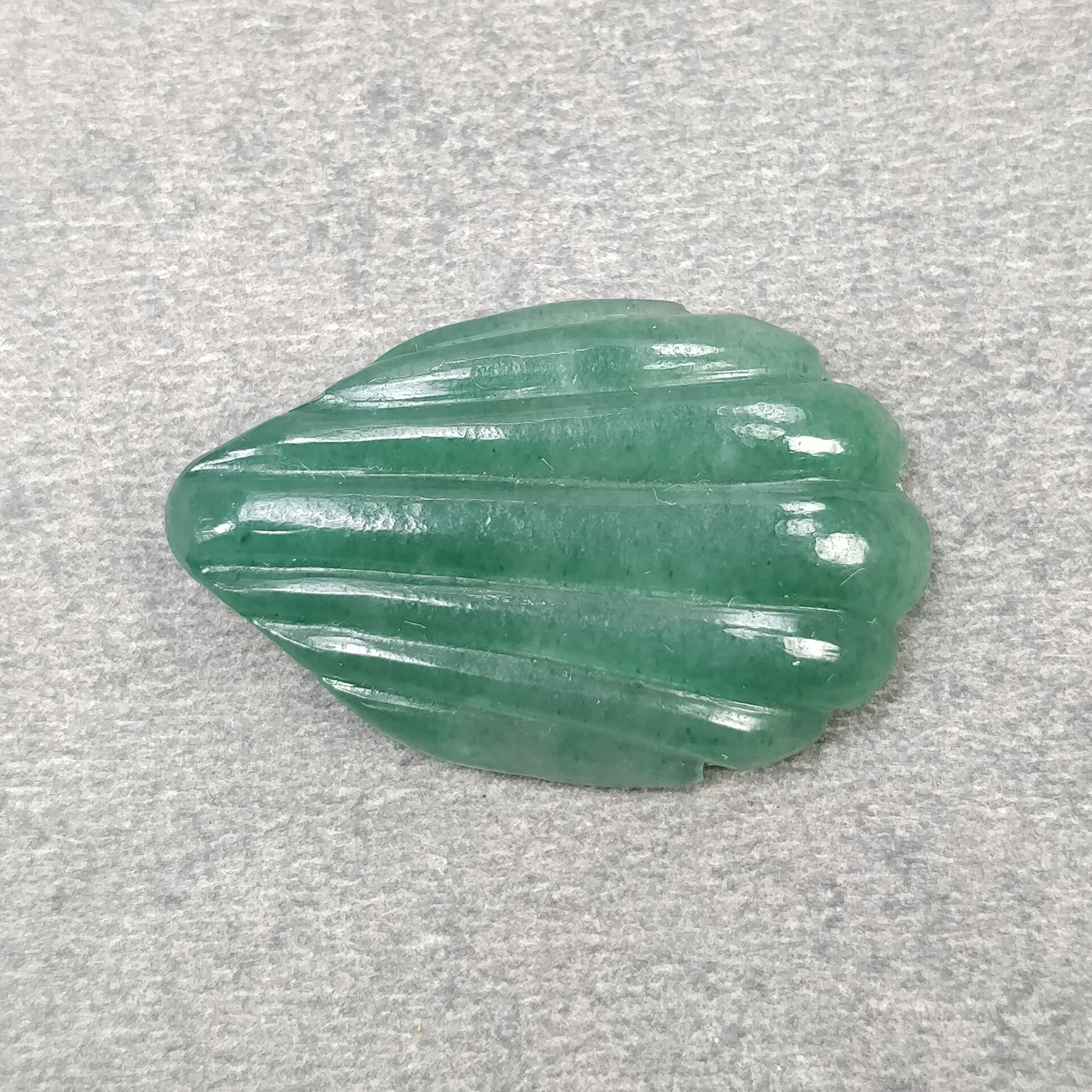 Green QUARTZITE Gemstone Carving : 12.65cts Natural Untreated Unheated Quartzite Hand Carved SEA SHELL 29.5*19mm