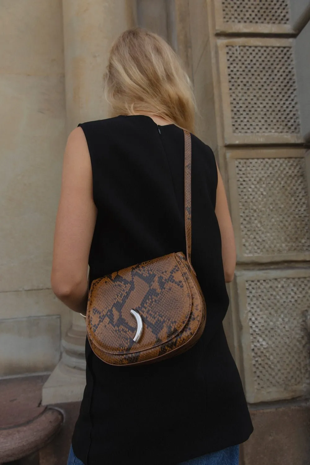 Maccheroni Saddle Bag Snake Embossed - 30% off