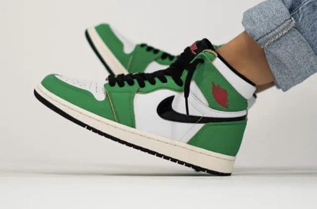 Nike Air Jordan 1 Retro High Lucky Green Women's