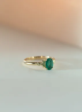 Pippa emerald medium ring 14k gold