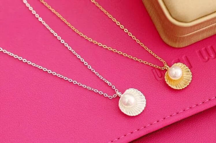 Summer Style Puka Shell Pearl Pendant Necklace