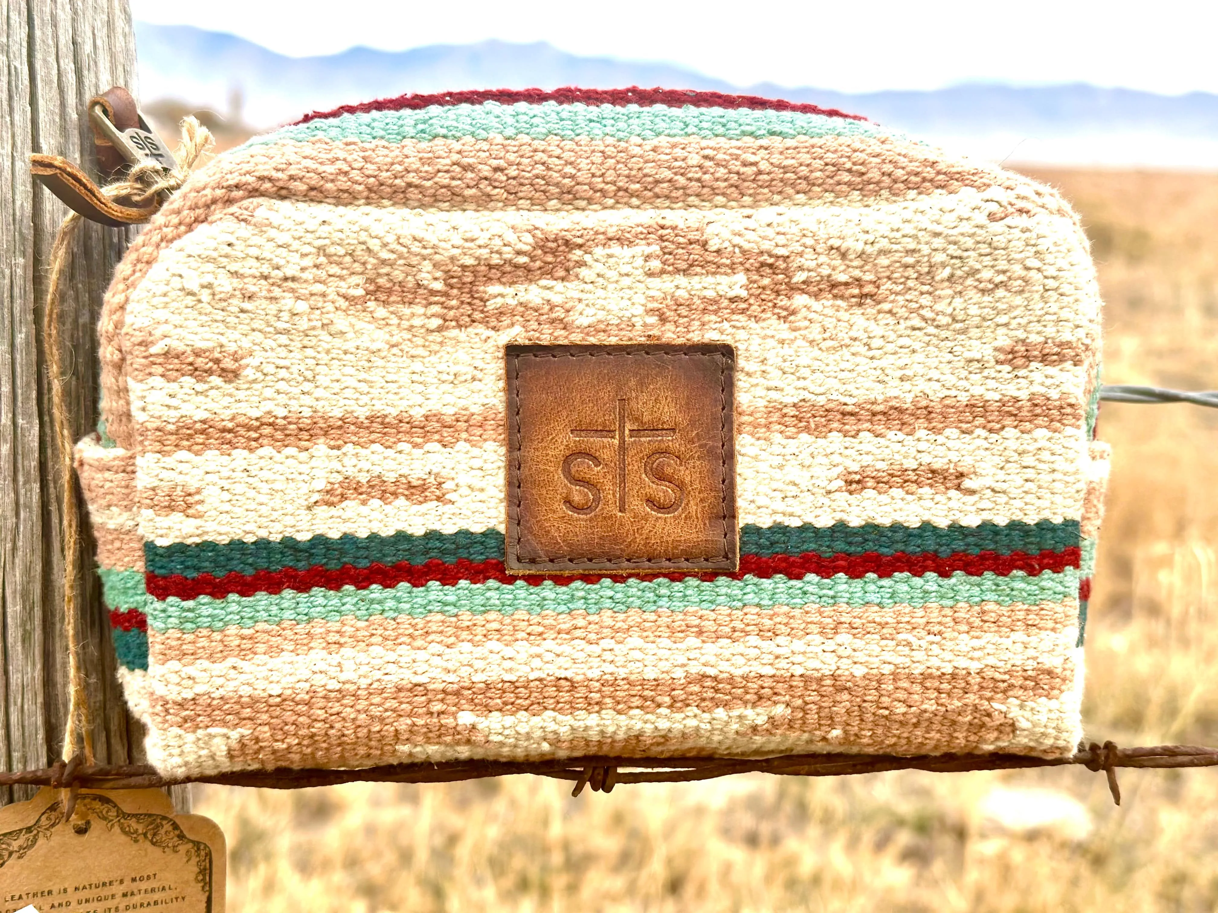 The STS Palomino Aztec Makeup Case