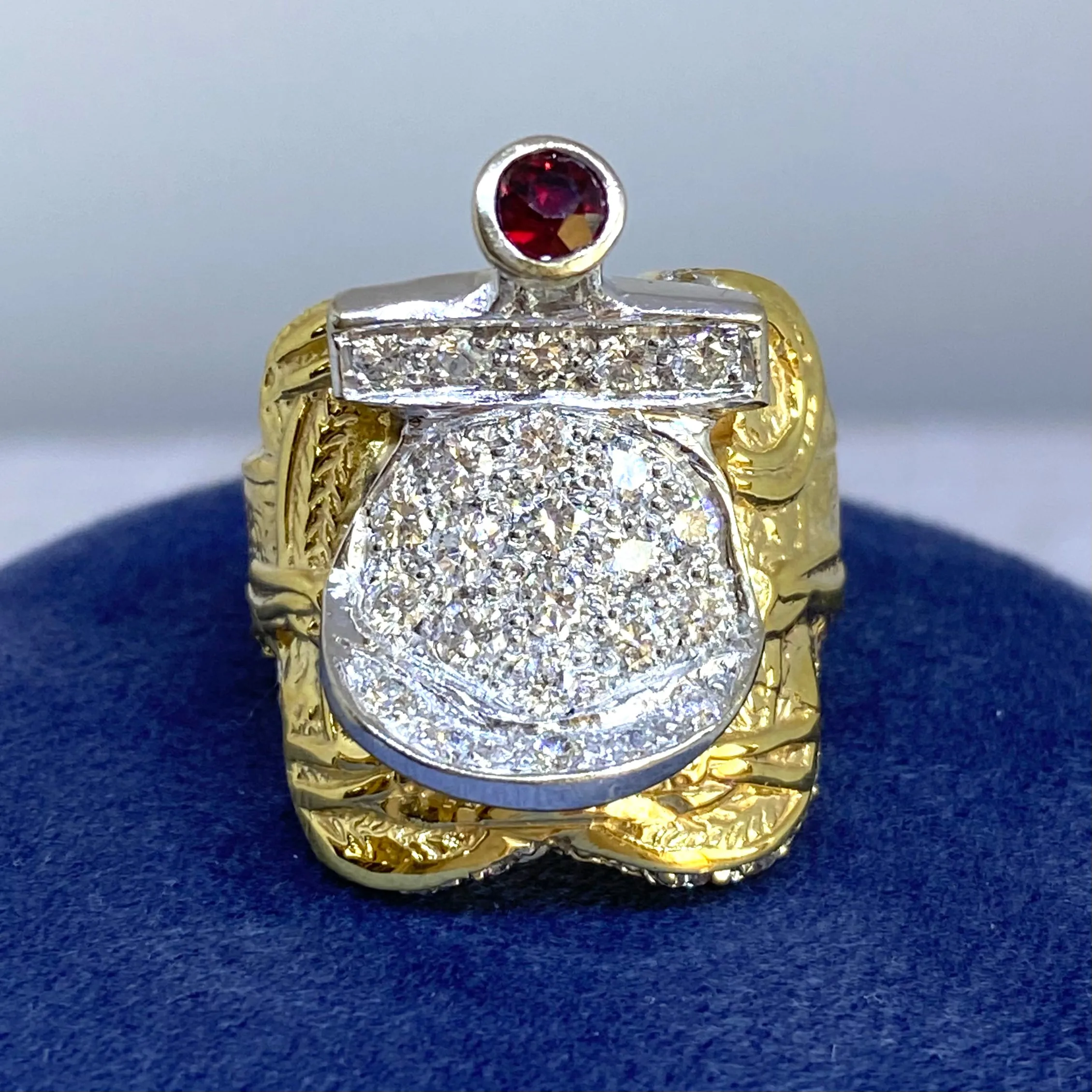 Vintage 18K Gold Ruby and Diamond Saddle Ring